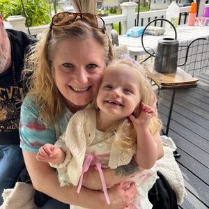 Meet your Posher, Georgette